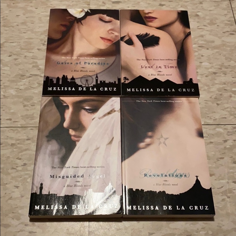 Blue Bloods Books